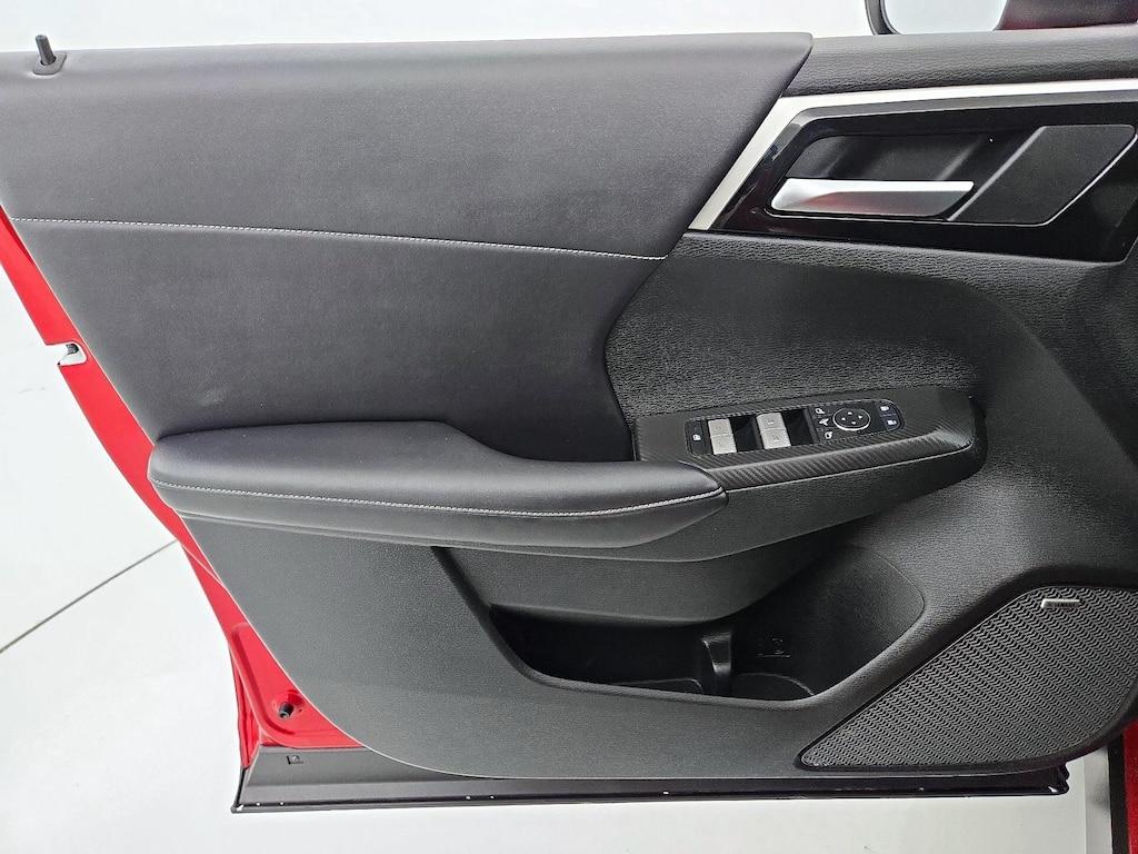 used 2025 Mitsubishi Outlander car, priced at $25,998