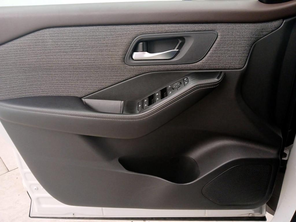 used 2023 Nissan Rogue car, priced at $22,998