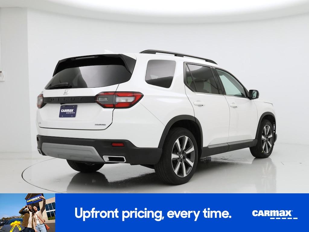 used 2023 Honda Pilot car, priced at $42,998