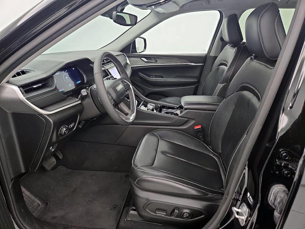used 2023 Jeep Grand Cherokee car, priced at $34,998