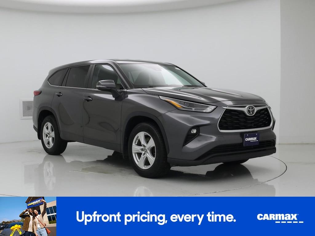 used 2023 Toyota Highlander car, priced at $31,998