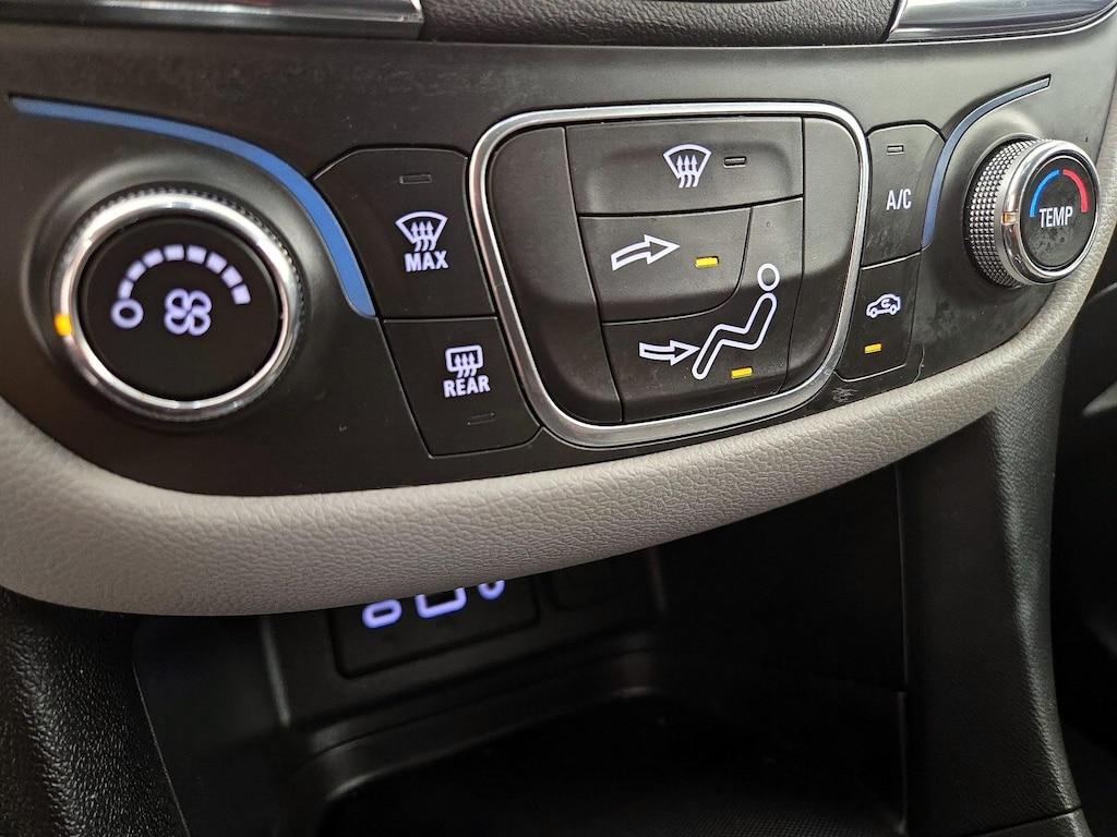 used 2023 Chevrolet Equinox car, priced at $20,998