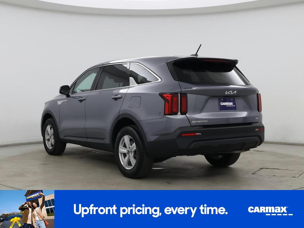 used 2023 Kia Sorento car, priced at $24,998