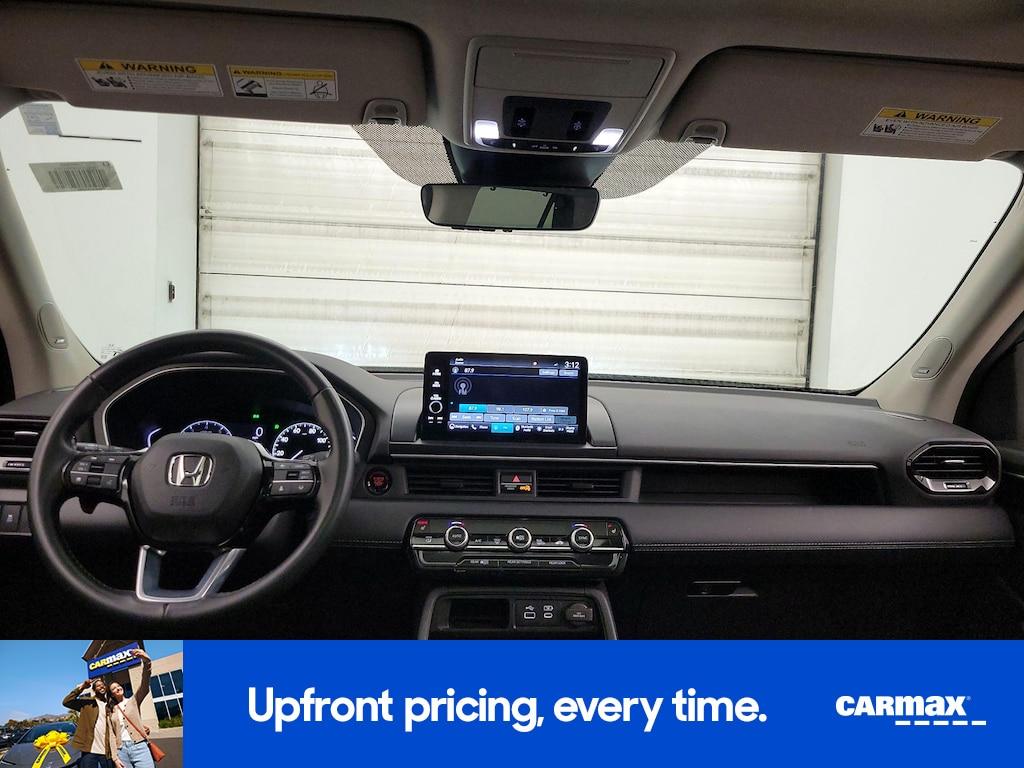 used 2023 Honda Pilot car, priced at $40,998