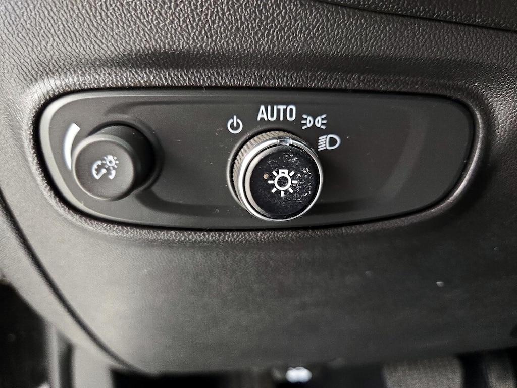 used 2021 Chevrolet Equinox car, priced at $18,998