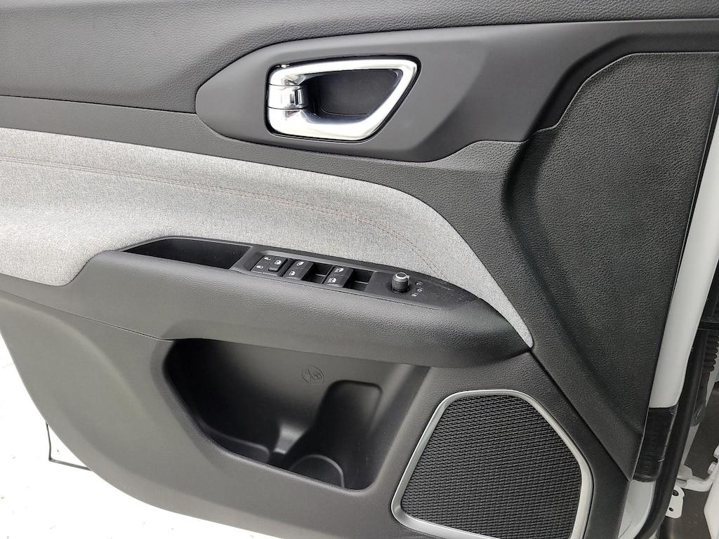 used 2022 Jeep Compass car, priced at $21,998