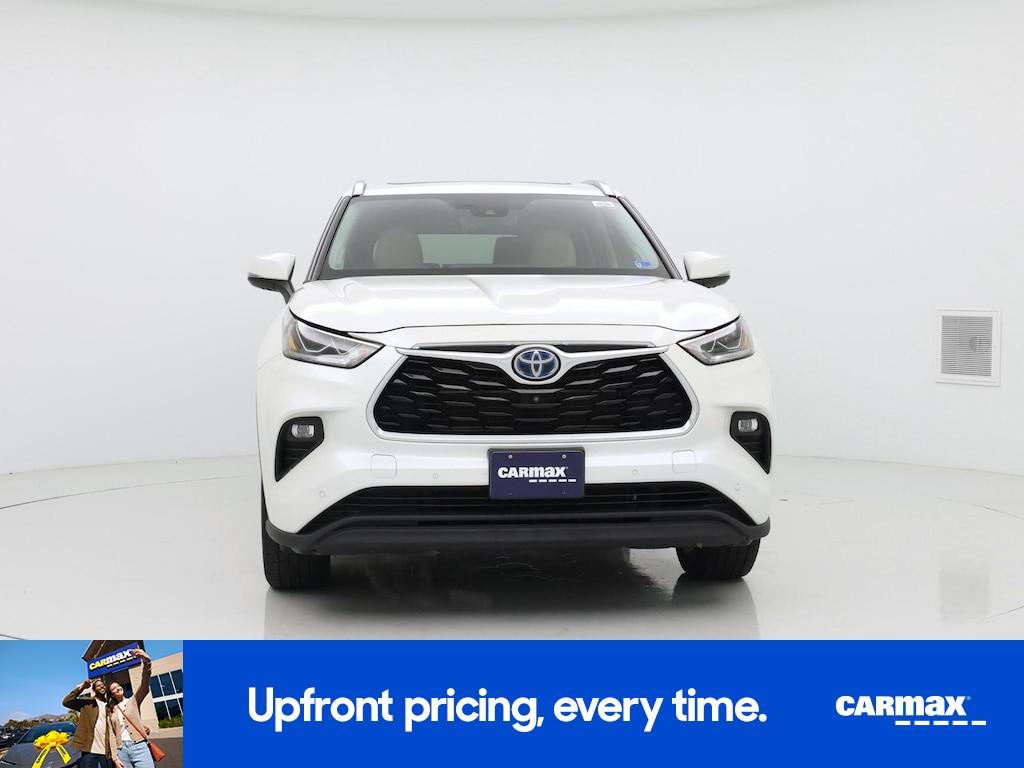 used 2021 Toyota Highlander Hybrid car, priced at $38,998