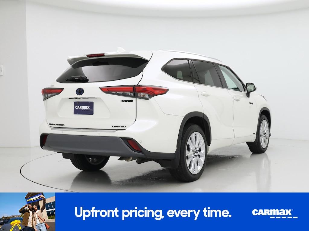used 2021 Toyota Highlander Hybrid car, priced at $38,998