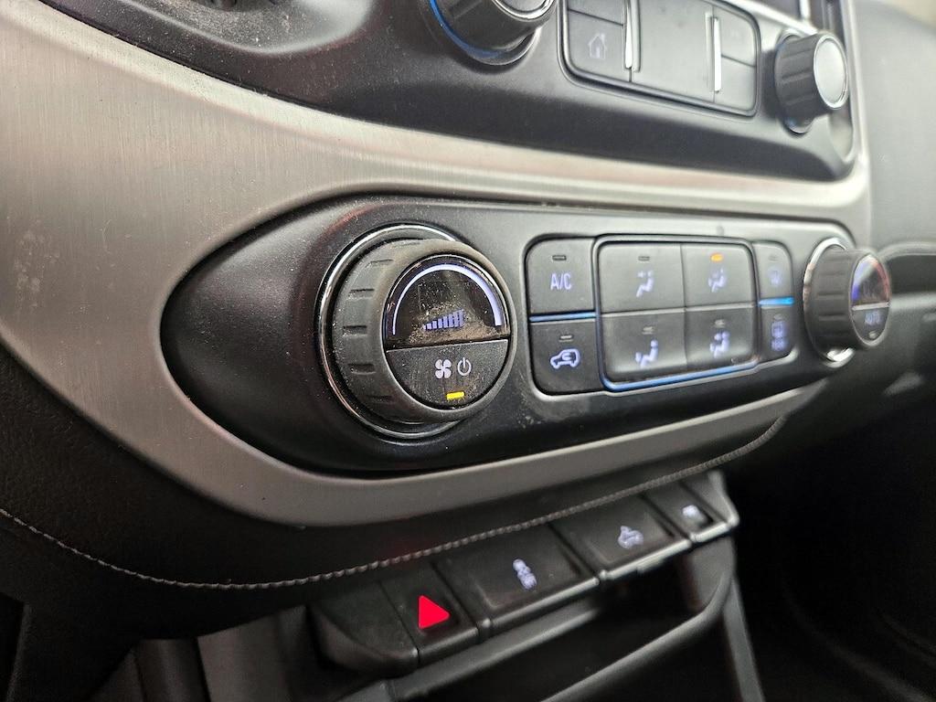 used 2022 GMC Canyon car, priced at $33,998