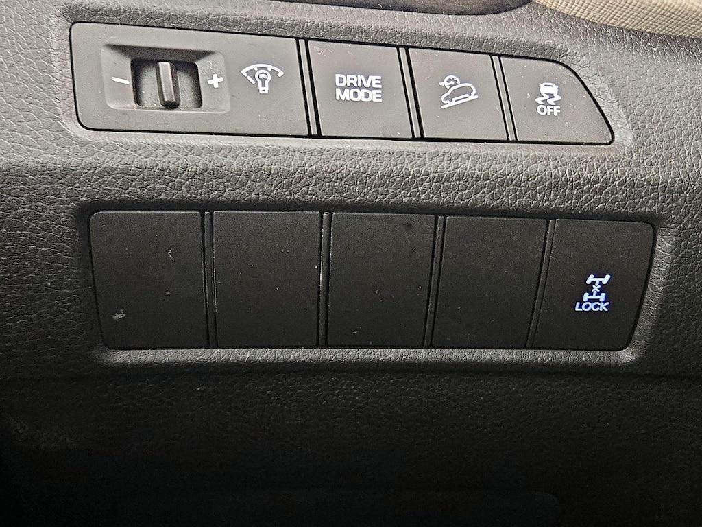 used 2018 Hyundai Santa Fe Sport car, priced at $13,998