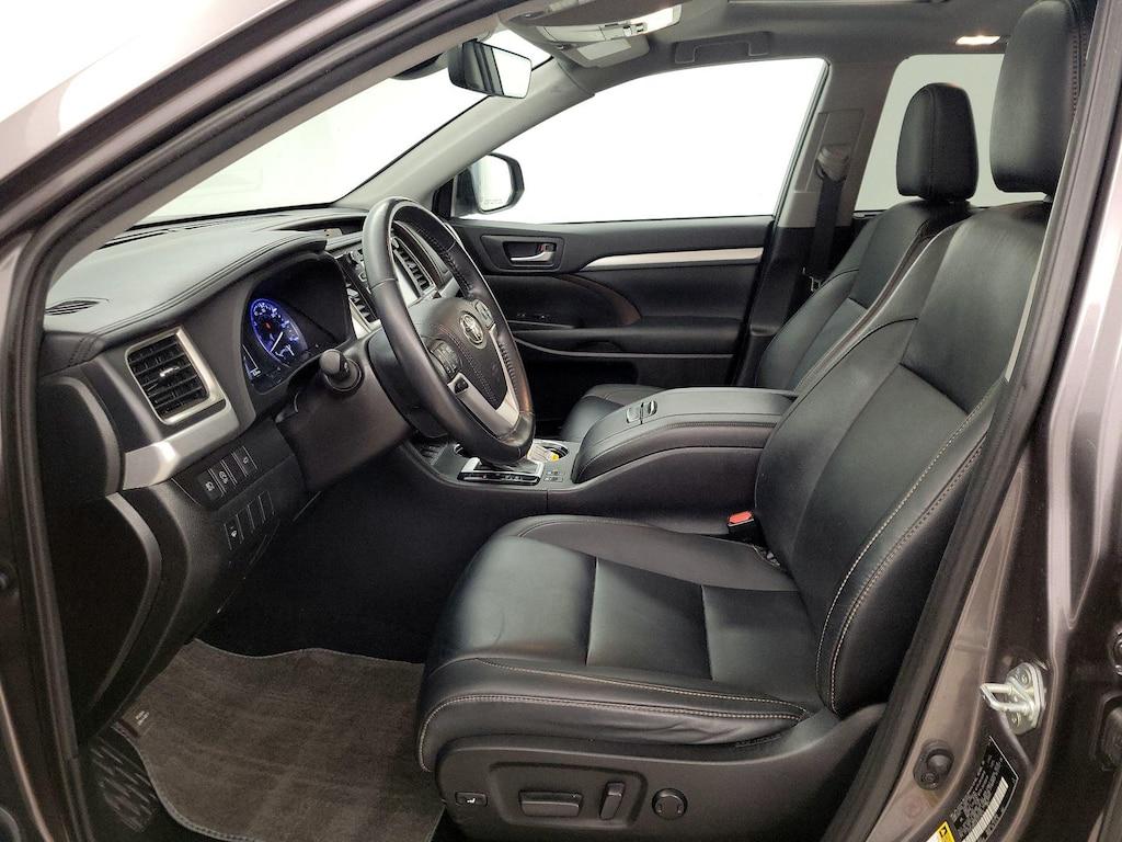 used 2019 Toyota Highlander car, priced at $29,998