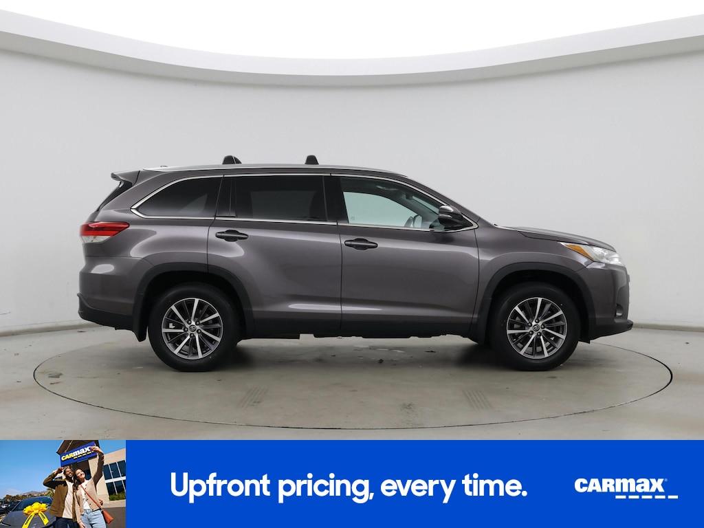 used 2019 Toyota Highlander car, priced at $29,998