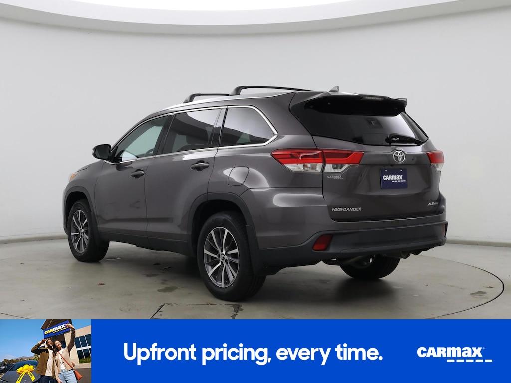 used 2019 Toyota Highlander car, priced at $29,998