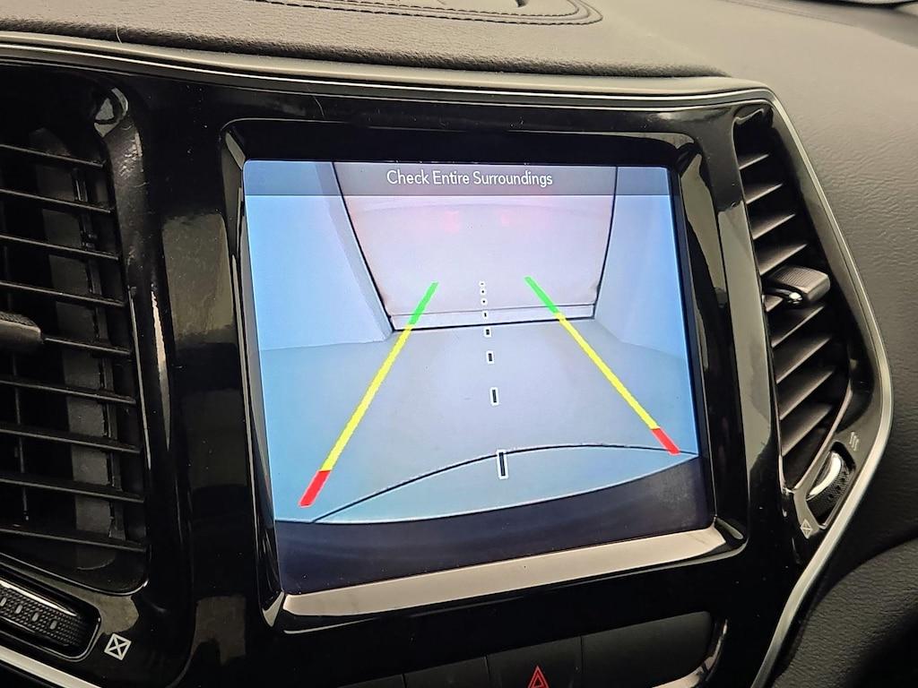 used 2019 Jeep Cherokee car, priced at $17,998