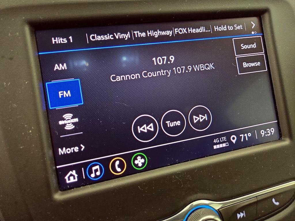 used 2023 Chevrolet Equinox car, priced at $19,998