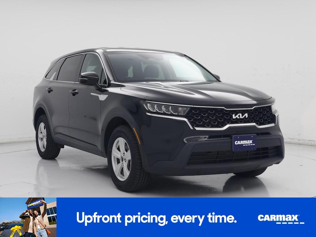 used 2023 Kia Sorento car, priced at $24,998