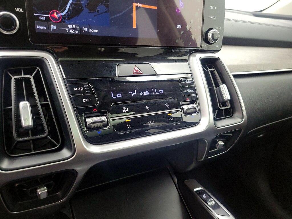 used 2022 Kia Sorento car, priced at $27,998