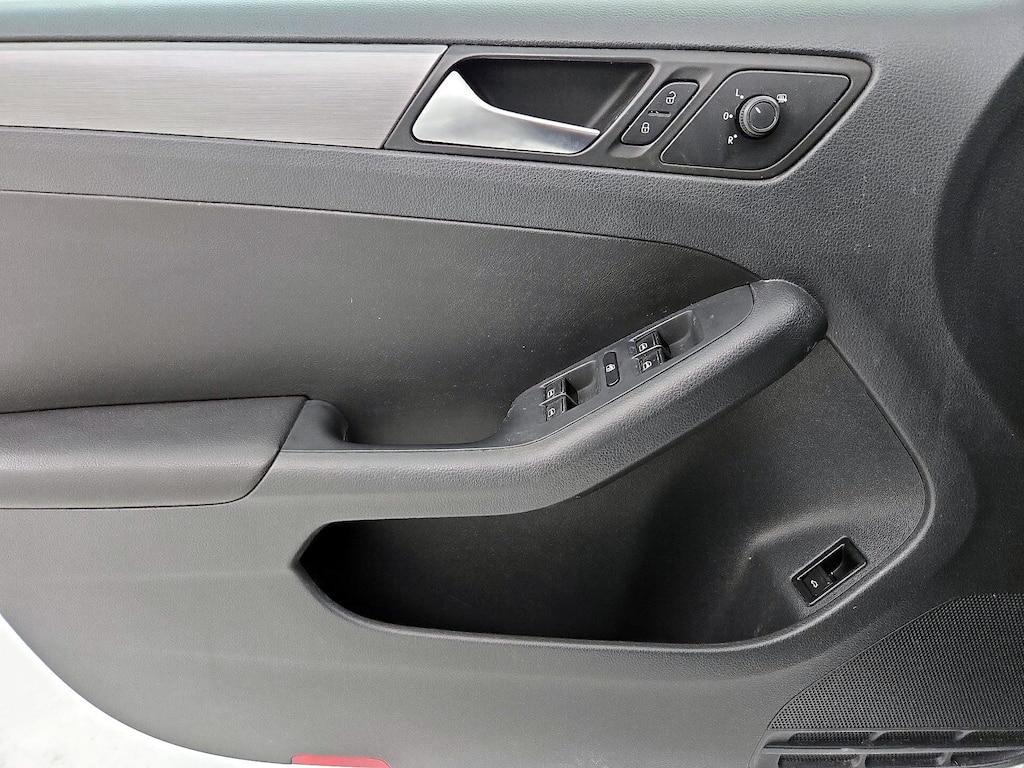 used 2016 Volkswagen Jetta car, priced at $13,998