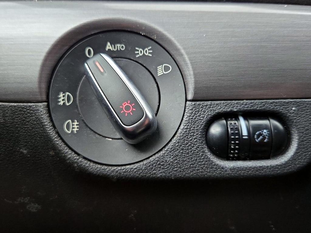 used 2016 Volkswagen Jetta car, priced at $13,998