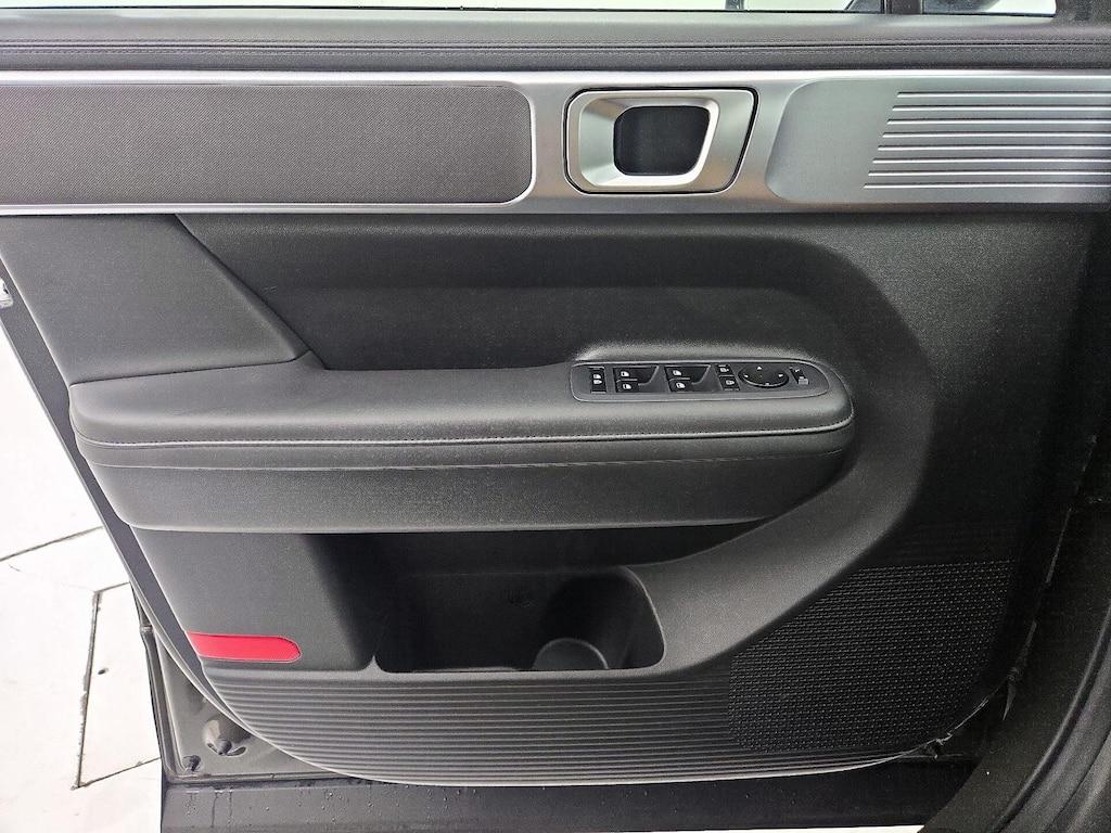 used 2024 Hyundai Santa Fe car, priced at $30,998