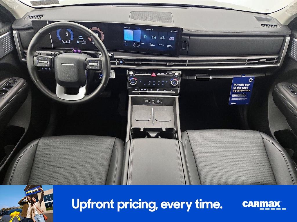 used 2024 Hyundai Santa Fe car, priced at $30,998