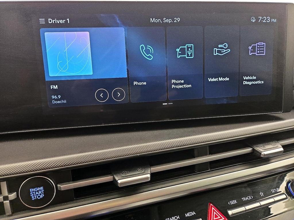 used 2024 Hyundai Santa Fe car, priced at $30,998