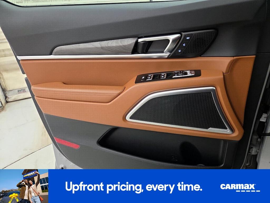 used 2025 Kia Telluride car, priced at $47,998