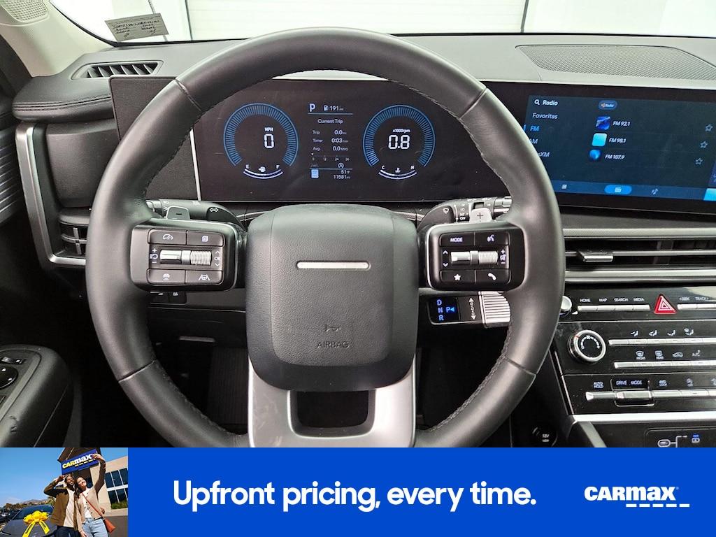 used 2024 Hyundai Santa Fe car, priced at $31,998