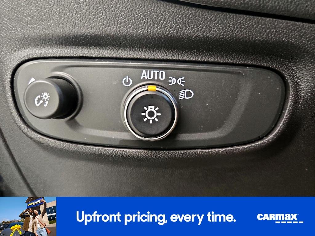 used 2023 Chevrolet Equinox car, priced at $26,998