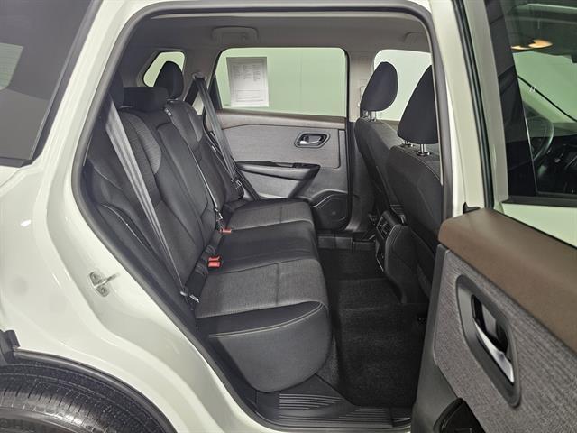 used 2021 Nissan Rogue car, priced at $18,999