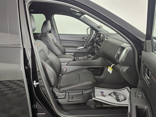 new 2025 Nissan Pathfinder car, priced at $40,120