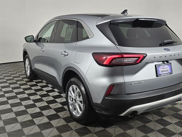 used 2024 Ford Escape car, priced at $20,999