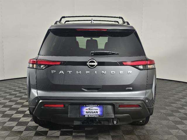 new 2025 Nissan Pathfinder car, priced at $40,445