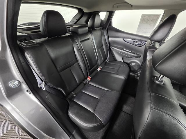 used 2017 Nissan Rogue Sport car, priced at $16,999