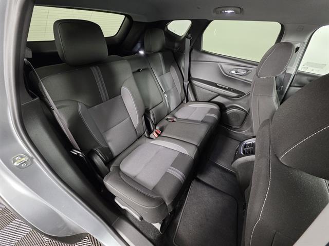 used 2025 Chevrolet Blazer car, priced at $26,999
