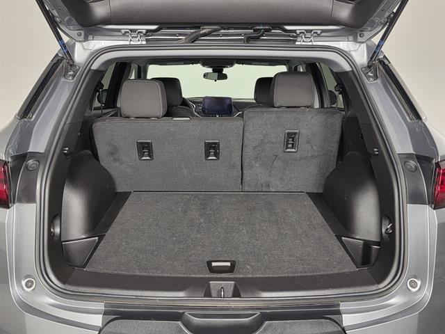 used 2025 Chevrolet Blazer car, priced at $26,999