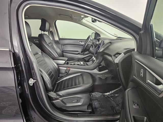 used 2022 Ford Edge car, priced at $17,999