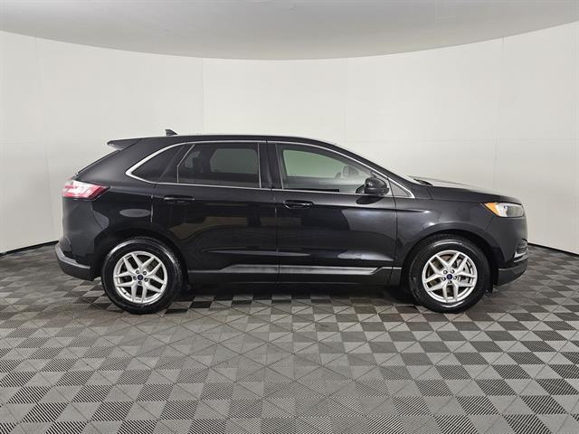 used 2022 Ford Edge car, priced at $17,999
