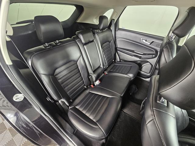 used 2022 Ford Edge car, priced at $17,999