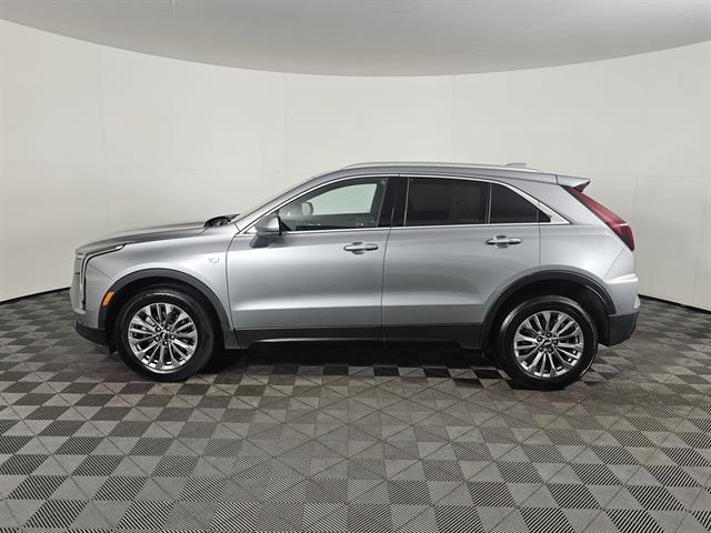 used 2024 Cadillac XT4 car, priced at $26,999