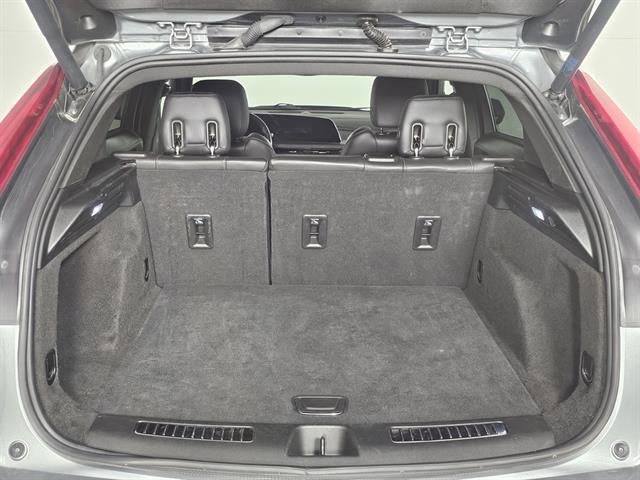 used 2024 Cadillac XT4 car, priced at $26,999