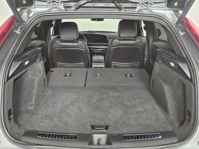 used 2024 Cadillac XT4 car, priced at $26,999