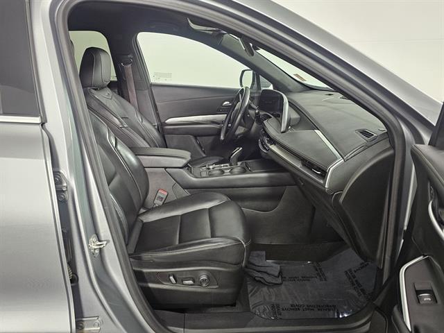 used 2024 Cadillac XT4 car, priced at $26,999