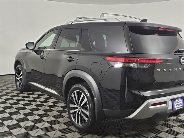 new 2025 Nissan Pathfinder car, priced at $47,545