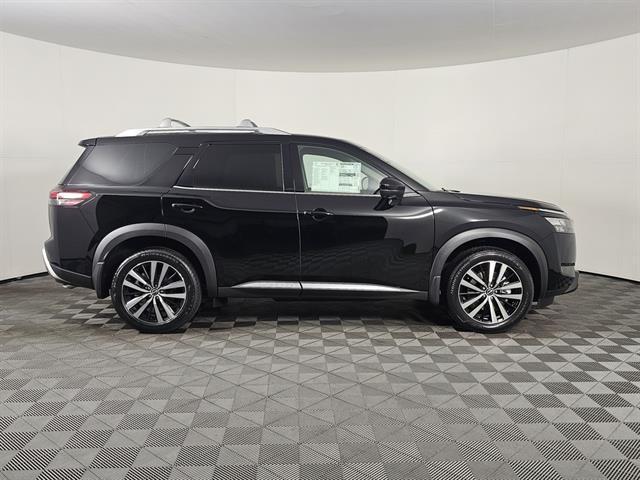 new 2025 Nissan Pathfinder car, priced at $47,545
