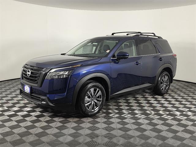 new 2025 Nissan Pathfinder car, priced at $39,715