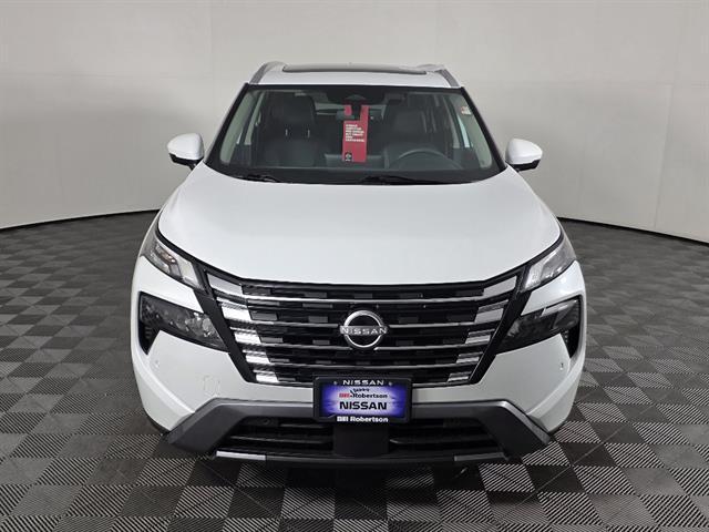 used 2024 Nissan Rogue car, priced at $30,999