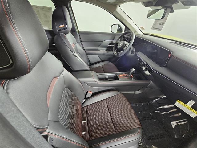 new 2025 Nissan Kicks car, priced at $33,785