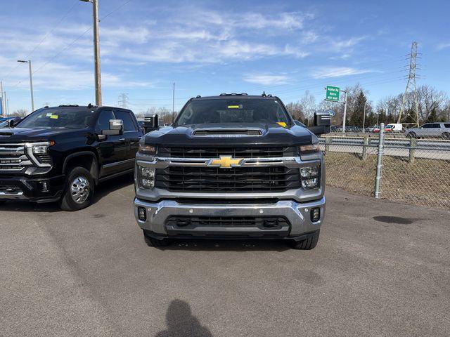 used 2025 Chevrolet Silverado 3500 car, priced at $64,001