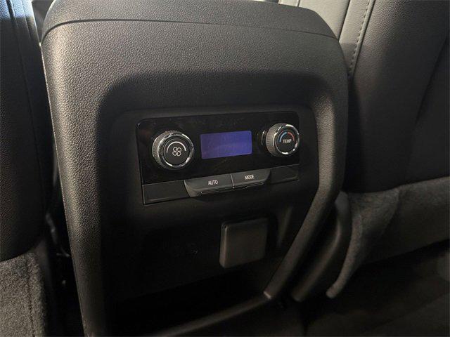 new 2026 Chevrolet Traverse car, priced at $47,581